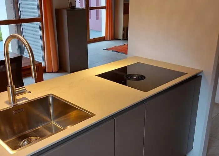 Carrera - Mit Traumgarten Appartement *