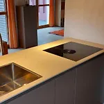 Carrera - Mit Traumgarten Апартаменты *